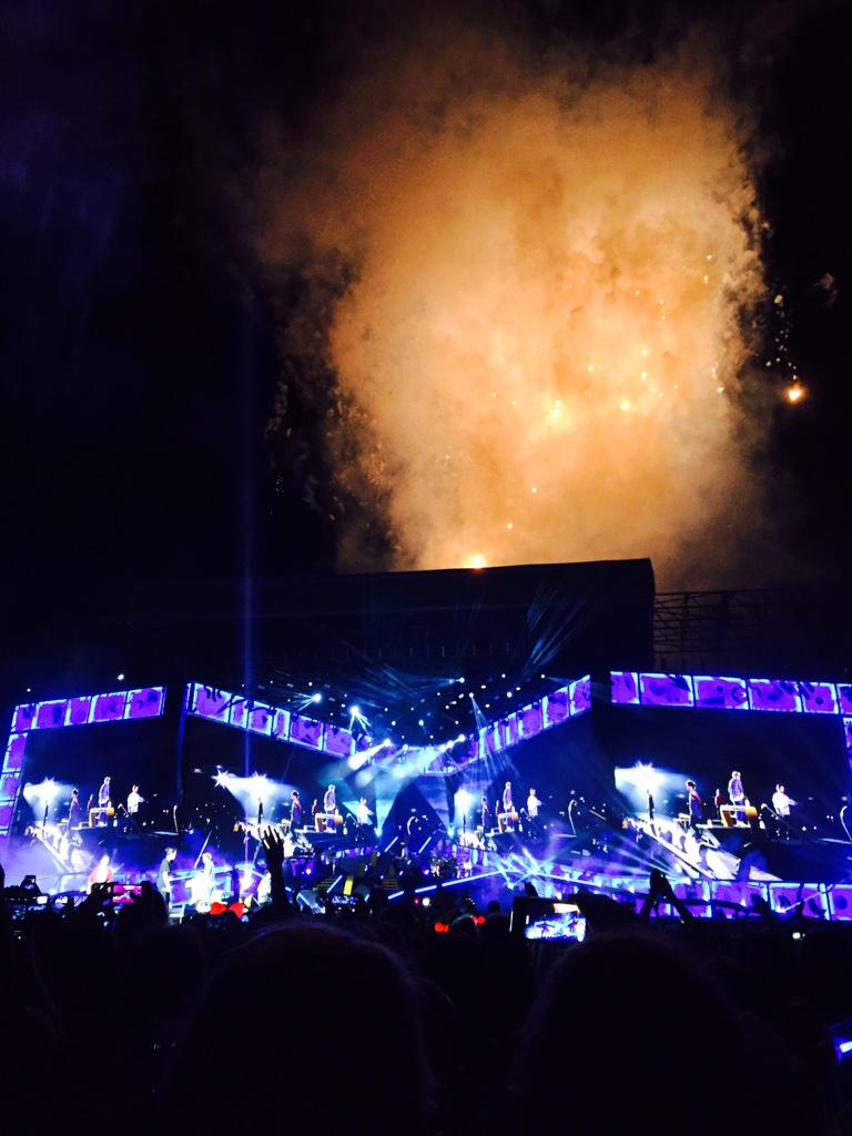 jadealysha_'s tweet photo. What do I do with my life now? @onedirection @AAMIstadium #OTRAADELAIDE #BestNightEver http://t.co/gp2vbTWWDU