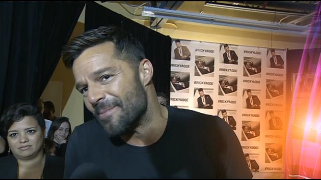 Ricky Martin Attends Album Launch Miami Gardens Brandsmart Mobile