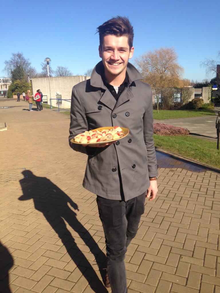 Handing out free crepes around Canterbury today #happypancakeday #cafedez #servicewithasmile