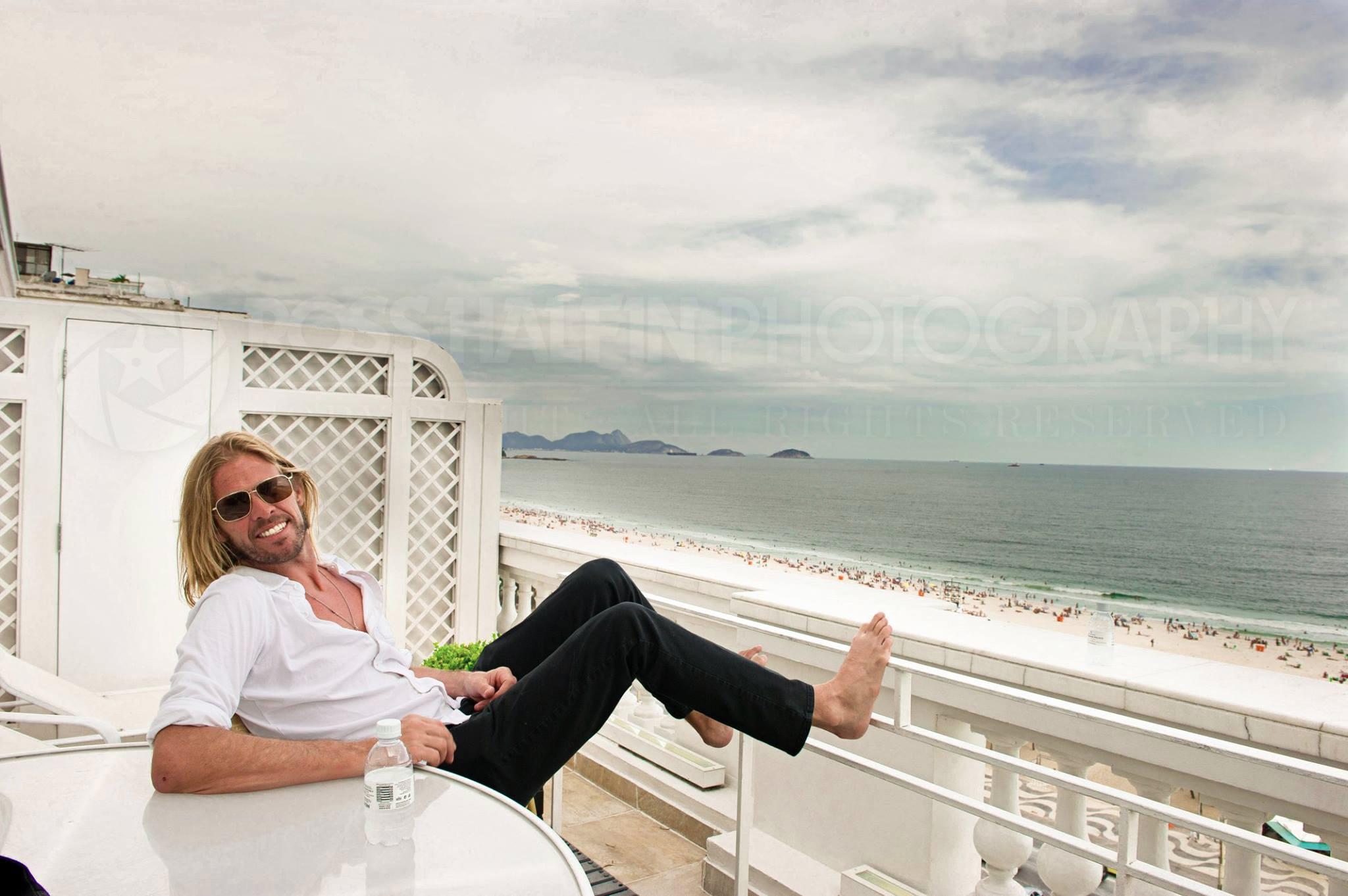 Happy birthday to my friend, Taylor Hawkins! 