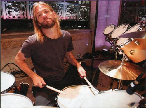 rockeropy's tweet photo. ¡FELIZ CUMPLEAÑOS @taylorhawkins! http://t.co/uxh9Qc6ZVW