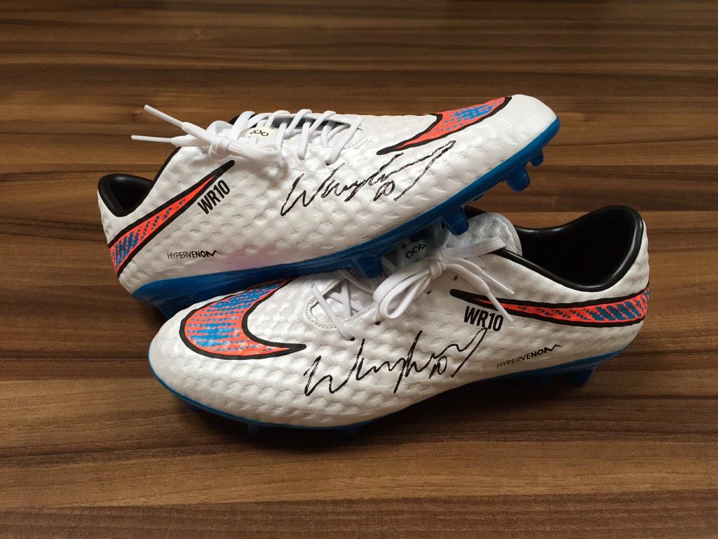 wayne rooney hypervenom