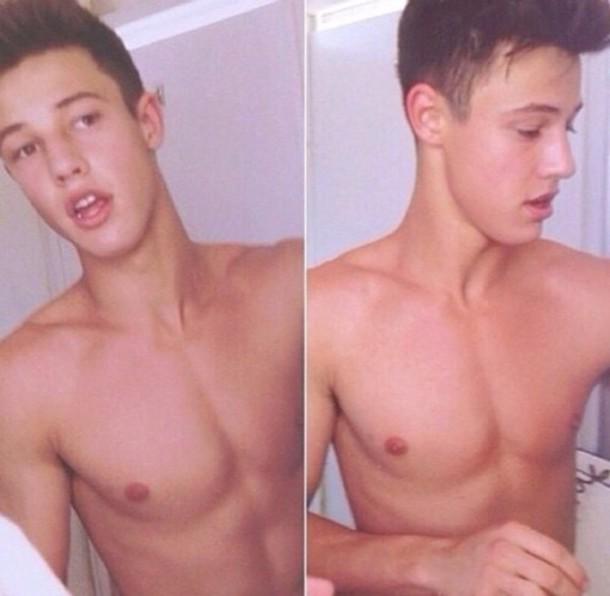 xWorldCameron tweet picture