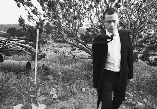 Happy birthday to the talented joseph gordon-levitt 