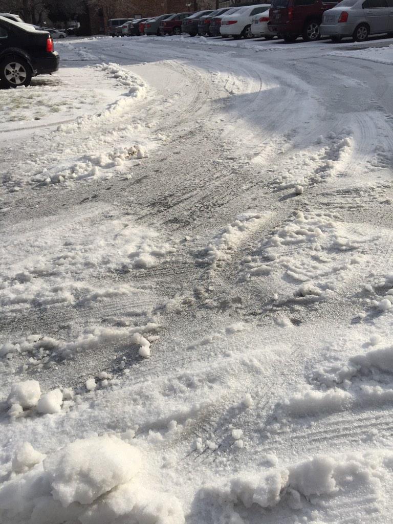 weather_tami's tweet image. I wanted to go walk around this morning - nope! #solidice #stayhome #nashville #tnwx