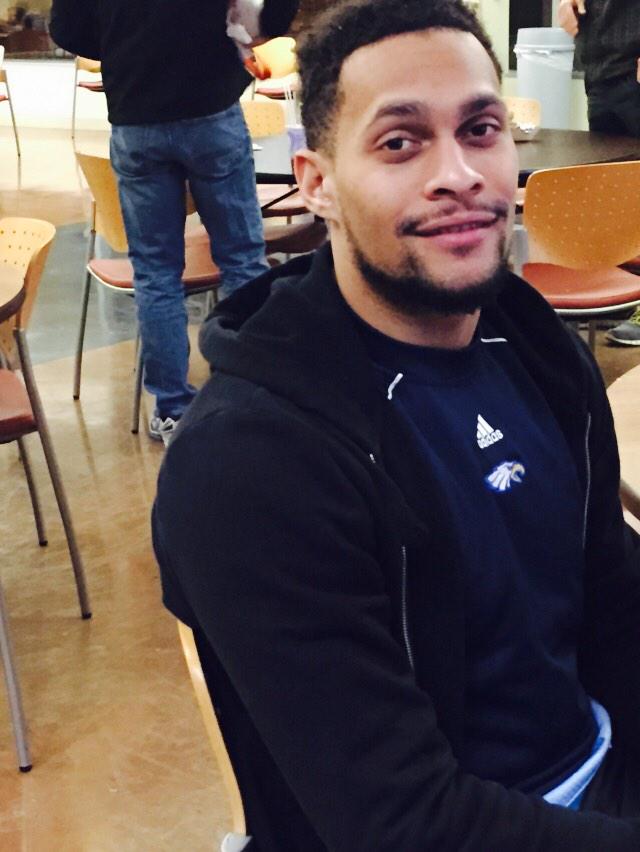 tjecomm's tweet photo. TJE Communications welcomes @Doxs3Piece! #NewInternAlert | http://t.co/eXWCsWcacO #intern http://t.co/xB4rbzjMUa