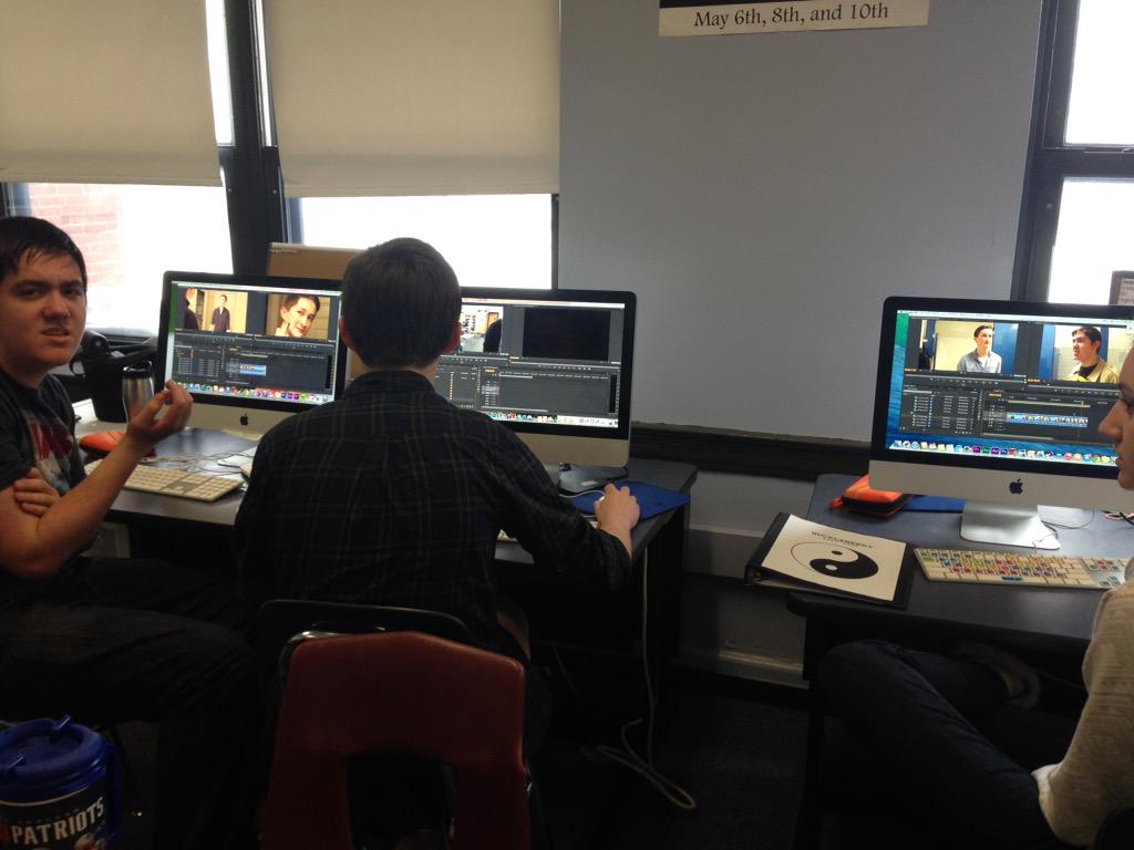 huckleBERRY2015's tweet image. #efficiency #3computers #HuckedUp