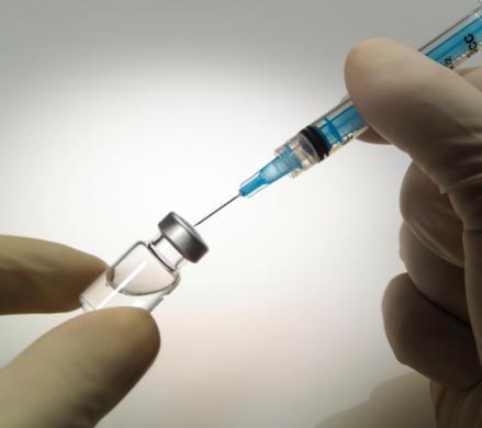 CityNewsVAN's tweet image. #HEALTH: Should it be mandatory for children to be vaccinated? bit.ly/1yRBQFS