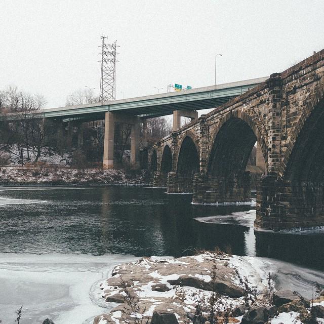 Oji_creates's tweet photo. #igers_philly #YNGkillers #savephilly #cityholder #phillyprimeshots #visualsgang #visitphi… http://t.co/ohENBU2ebU http://t.co/vpP56xN2Do