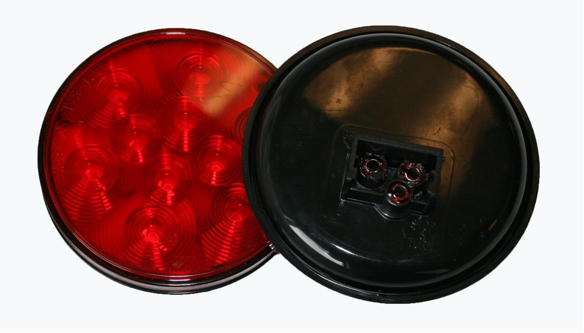 Sunway212's tweet photo. https://t.co/3VXLbbsT2j $8.95 each for standard Tail Lights @truckerdriver38 @TruckDriver_67 http://t.co/GkgIs9Mlyq