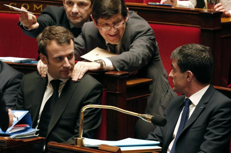 Mediapart's tweet photo. «Le gouvernement fera tout pour que cette loi passe» http://t.co/SvKdybFUMI http://t.co/KgBwnNTwvP