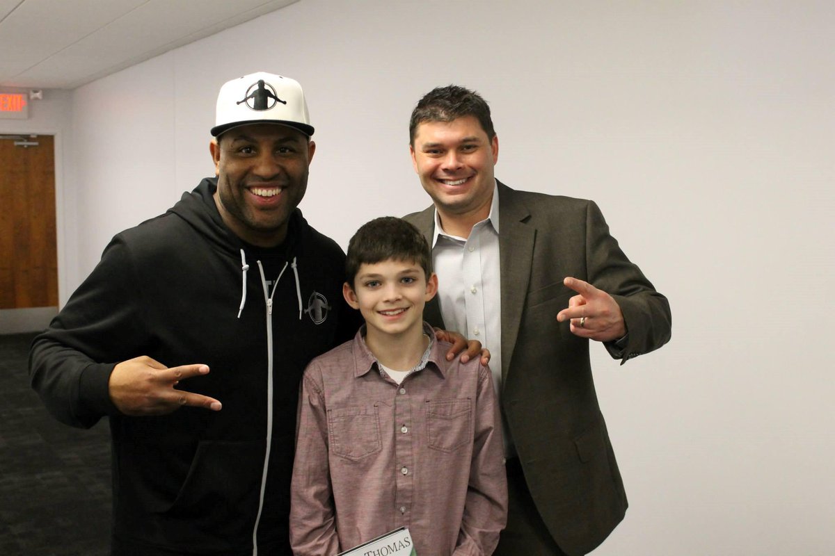 Mike Van Ryn tweet media