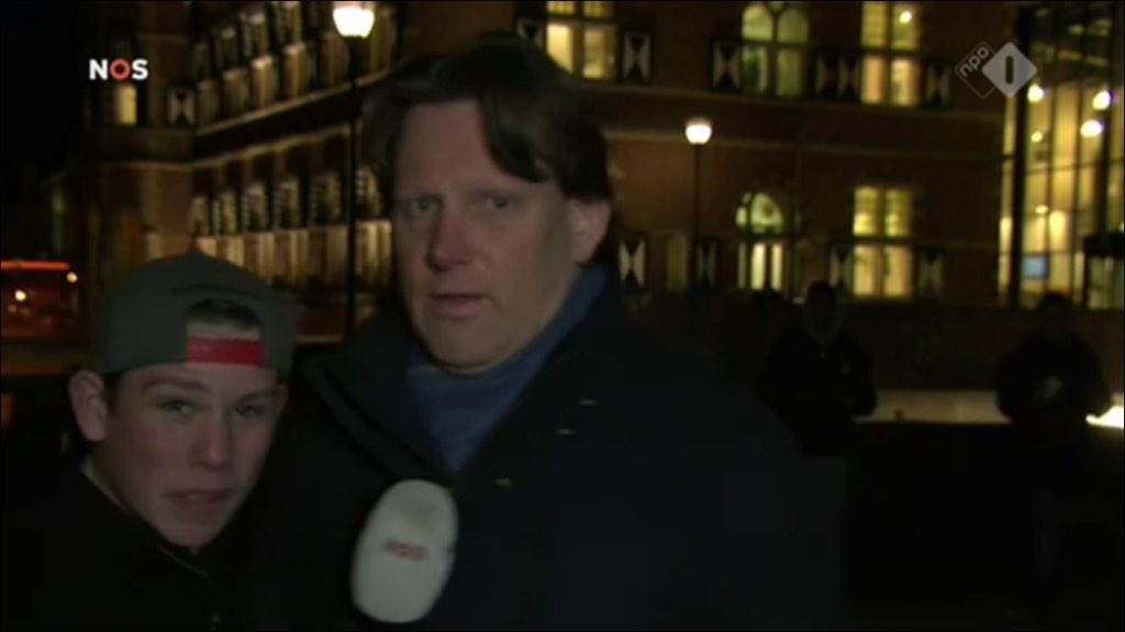 B-EX6P_CQAAZI_x.jpg:large