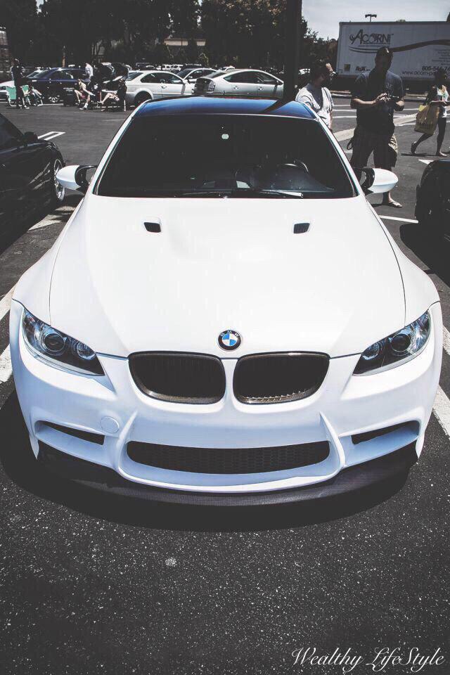 Wealth_LifeStyl's tweet photo. Icy M3 http://t.co/3oi4xZCh4n