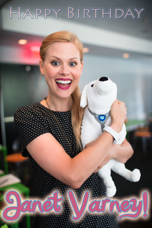 The amazing & talented voice actress of Korra, Janet Varney, turns 39 today!

Happy Birthday 
