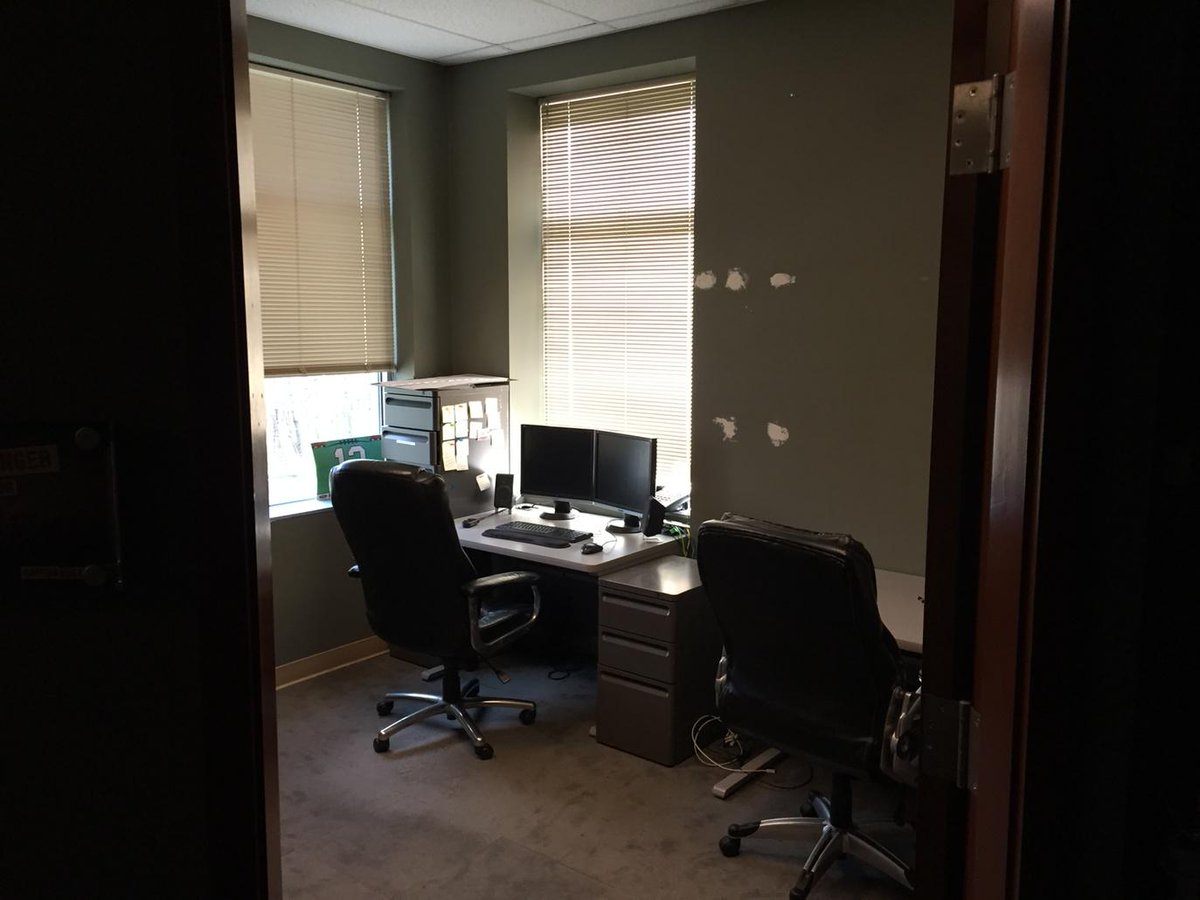 uber_sky's tweet image. I cleaned my office at the end of last week. Cleanliness leads to productivity. #timepower