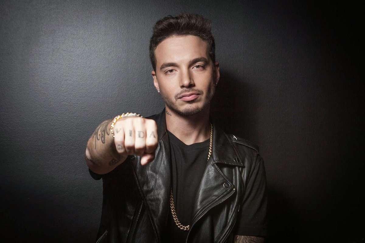 LaMega's tweet photo. ¿ @JBALVIN y @NickyJamPR en Rápido y Furioso 7?  http://t.co/KEZlVuMQvu http://t.co/0SmiGueBqg