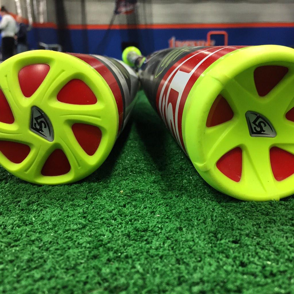 Louisville Slugger tweet media