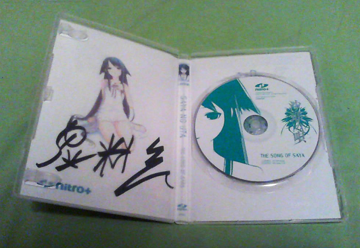 bluemailed's tweet photo. Urobuchi Gen's signature! I'm despairingly happy! #desucon #urobuchi http://t.co/4lTHirHxIr