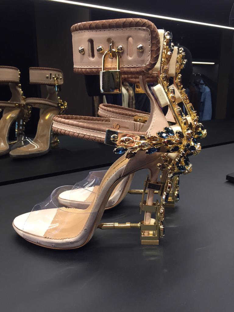 dsquared virginia heels