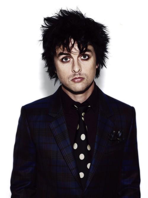   Happy 43rd Birthday, To Billie Joe Armstrong!.. :) 