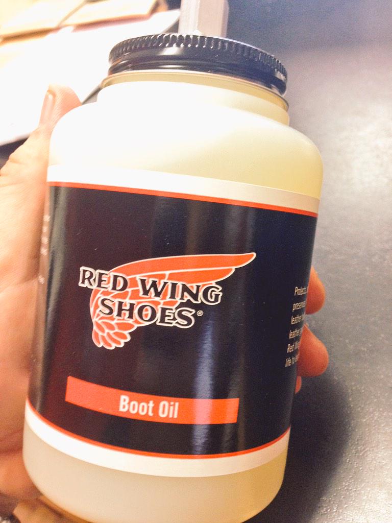 red wing boot oil with brush