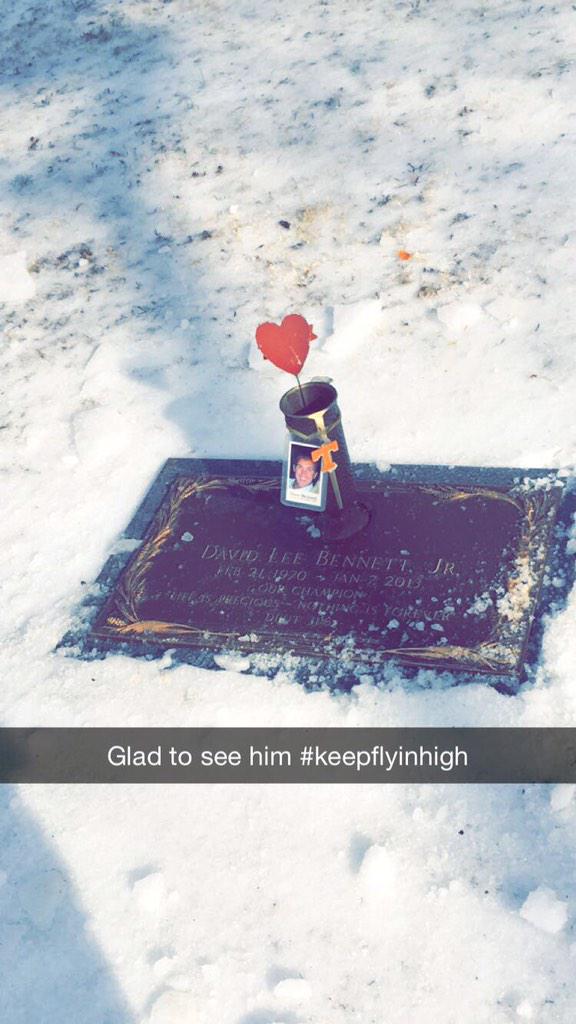 rbennett19's tweet photo. Its been a while. Glad to see him today๐๐ #keepflyinhigh http://t.co/ekwL3aIHUP