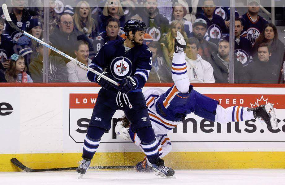 MykShane's tweet photo. #buffnorris #buffthebeast #buffbackflips #GoJetsGo http://t.co/Qapj3LsRNE