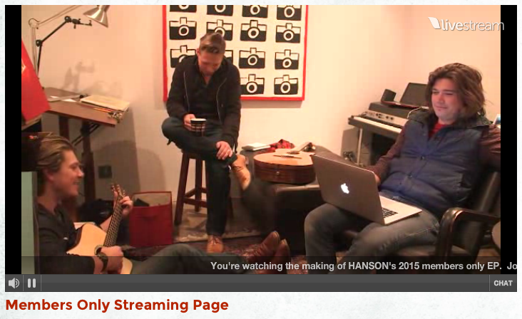 hansonmusic's tweet photo. "Your My Sexy Robot... 1001100" #Hanson #MembersStream http://t.co/9DDOCHEuZf