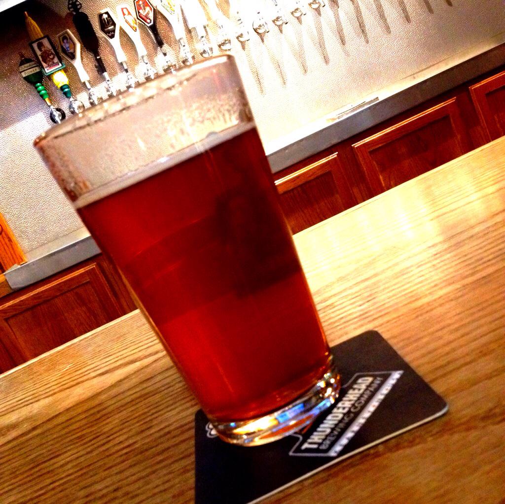 Dave_AllRighty's tweet photo. Leatherhead Red Ale .@thunderheadbre1 #brewedthehardway #craftbeer #TopBrewsTues Great craft brewer in Kearney, NE http://t.co/FKBCBB9cow