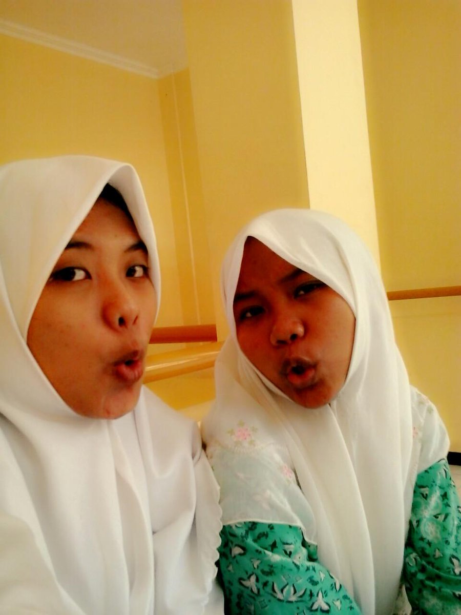 april_persaka's tweet photo. http://t.co/OxiWrTbyKB