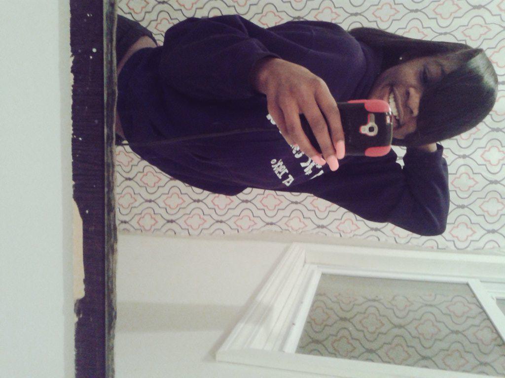 PieBackBone's tweet image. 😍 I be geekin to be home 😂😂😂