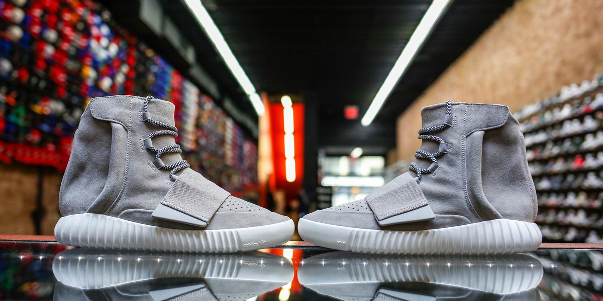 yeezy 750 flight club