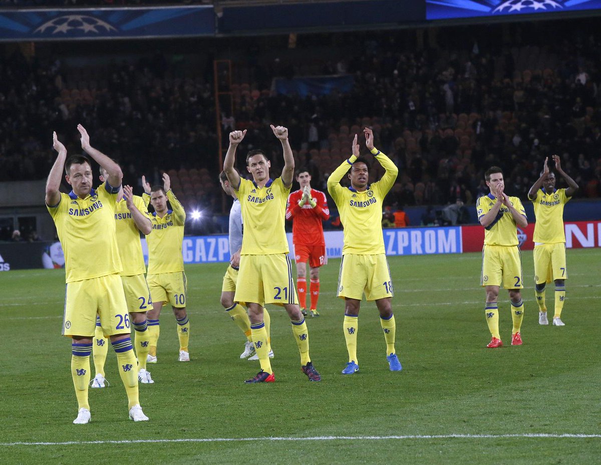ChelseaFC's tweet photo. A thank you to all the travelling support in Paris... #PSGCHE #CFC http://t.co/RWJJJXi9sC