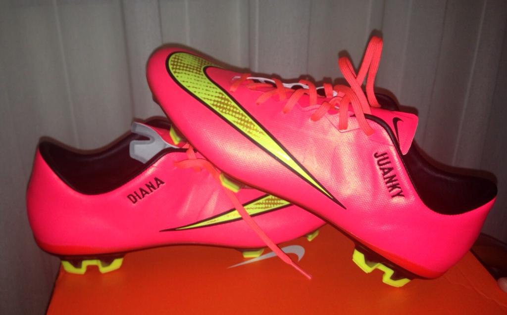 juanky_99's tweet photo. xk me encanta star a tu lado,y quiero que estes siempre cerca...❤ http://t.co/yZXapTYg5v