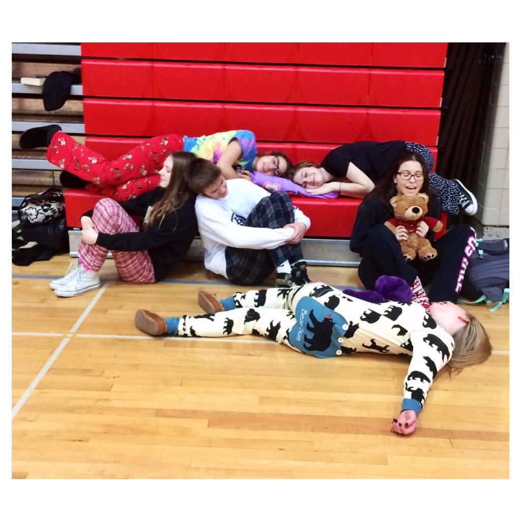kbulin72's tweet photo. School sleep overs >> @HCHSActivities #infernospirit http://t.co/XlQ9KPWrUV