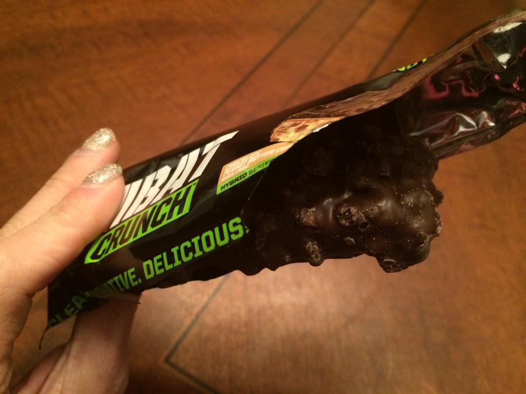 MadisonGrayeFit's tweet photo. Unf. Bae time. 😭💚 @MusclePharm @SamplesMP #combatbar http://t.co/psynsn82f3