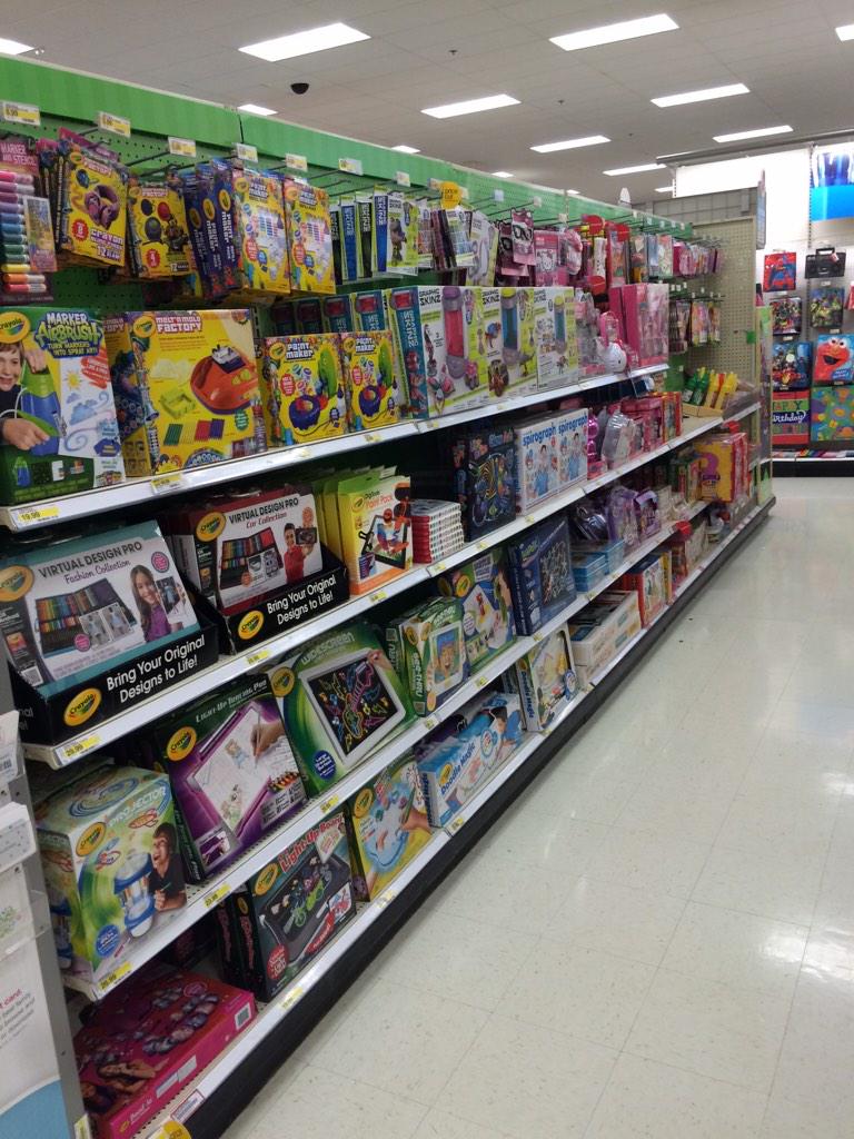ChristmanChase's tweet photo. New 4x4 Program in effect! #fullstoreeffort #salesdrivers @LisaaCal @Taylor_Morgan44 http://t.co/hzD1m9wCAS