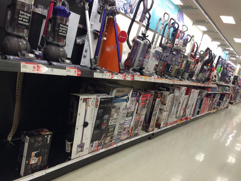 ChristmanChase's tweet photo. New 4x4 Program in effect! #fullstoreeffort #salesdrivers @LisaaCal @Taylor_Morgan44 http://t.co/hzD1m9wCAS