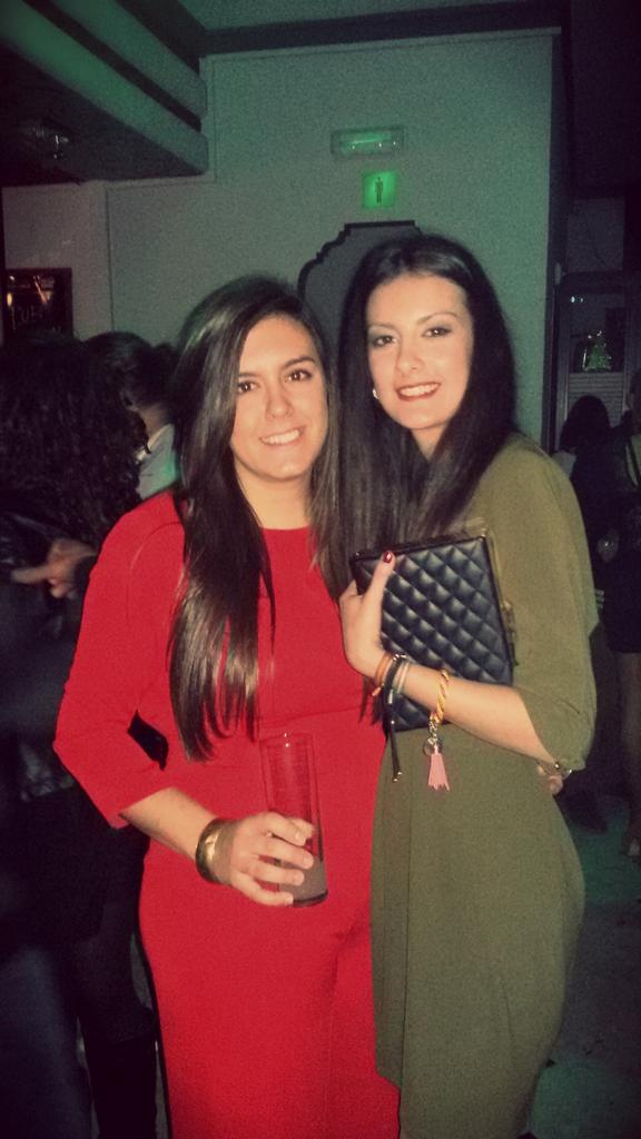 MartaFdzNavarro's tweet photo. Y cómo no, no me podía ir sin felicitar a mi laly👑 Felices 18 cariño disfrútalos TE QUIERO❤ @laalyMP http://t.co/HIplPPSYqG