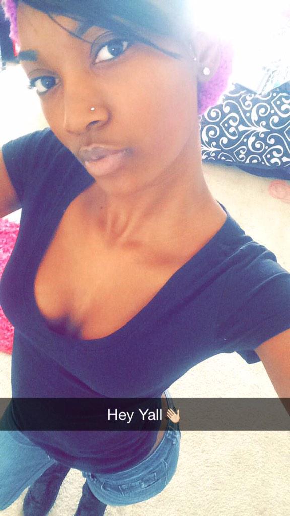 CuntyLOVE__'s tweet photo. Earlier💕 #phuckafilter #bareface http://t.co/s8CTDTTm9X