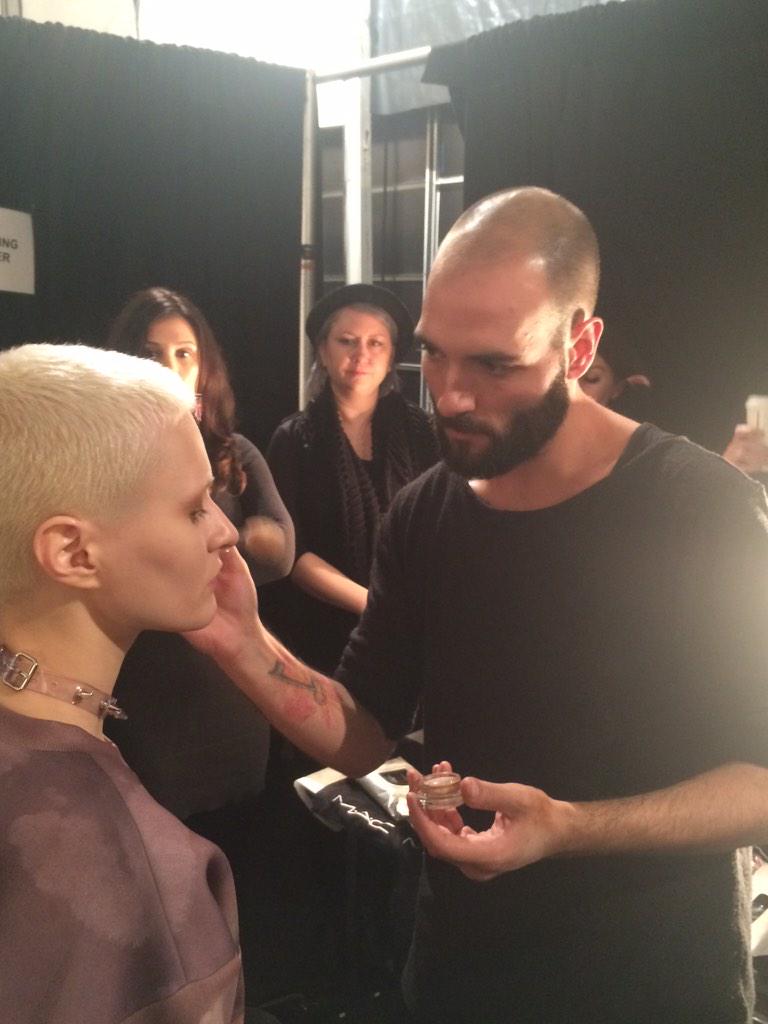 MAC_John_S's tweet photo. Making it happen backstage at #NYFW @MAC_Sergio_E killing it http://t.co/vFwd5kDNwd