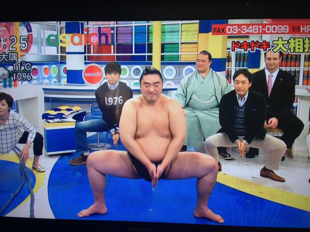 四股 鉄砲 すり足など取り入れた日本相撲協会公認の 相撲健康体操 あさイチ Togetter 四股 鉄砲 すり足など取り入れた日本相撲協会公認の 相撲健康体操 あさイチ Togetter