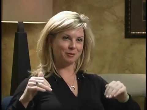 RanchKitchen's tweet image. See the pros and cons of Botox and meet a women who uses it. vid.staged.com/dq8n #westernbathroom #luxurybath