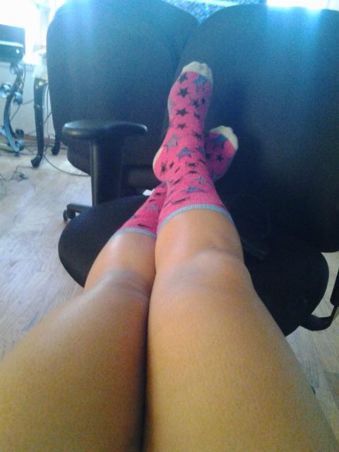 FERONITA22's tweet photo. Guna soak up some sun before it goes down #SunKissedSkinYearRound http://t.co/4aDpwKQhU8