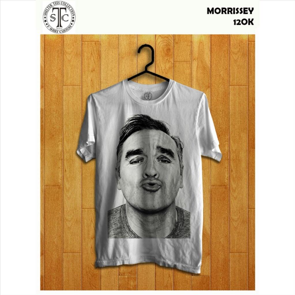 Disini kami menyediakan kaos band yang mungkin temen-temen minati . Yang minat silahkan hubungin saya , terimakasih.