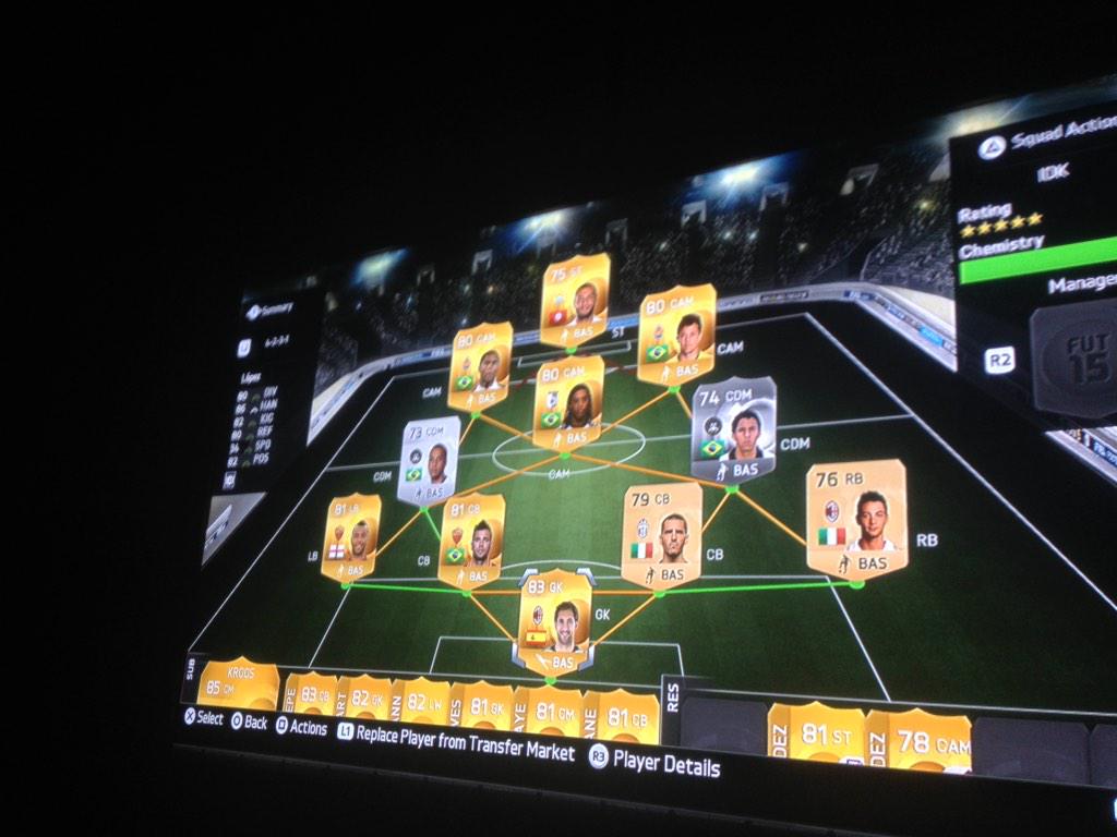 xFifa_xNation's tweet photo. cheap beast team im rocking right now http://t.co/DN8yktaEf0