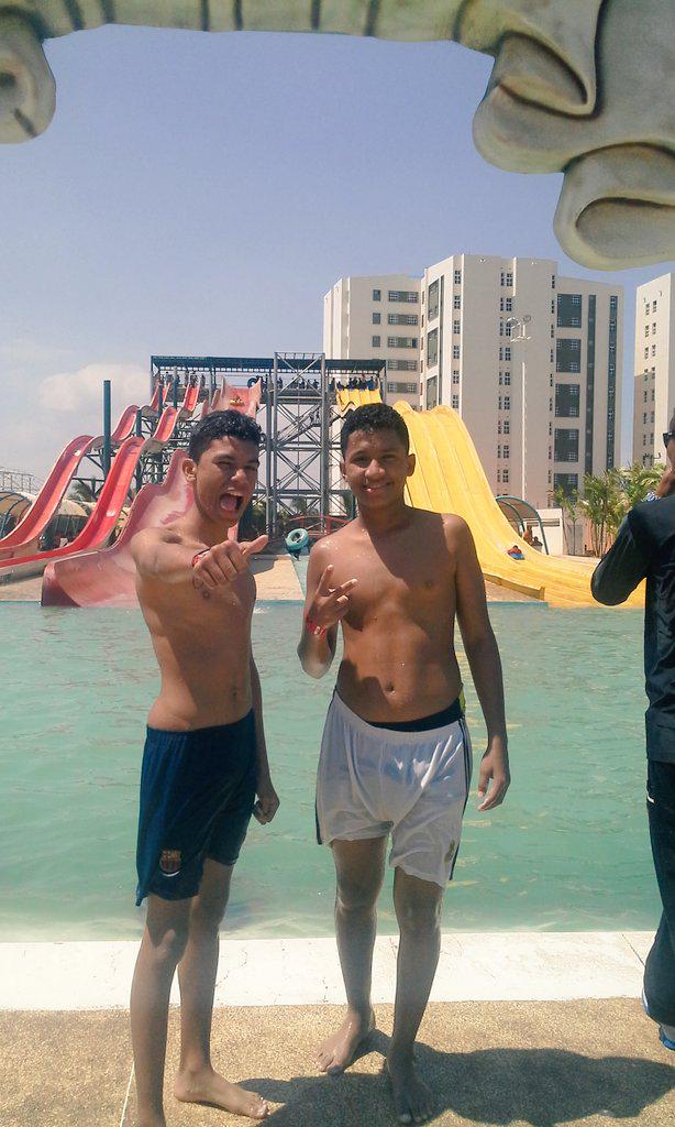 andrescantor07's tweet image. Sambil/Aquaventura park 😀😀📷📷