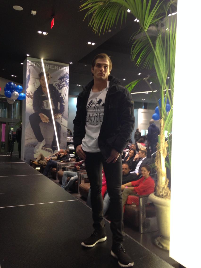jenpbradley's tweet photo. Showcasing @Lindber ghLV@LindberghFly #fashion line. #magic #vegasfashionweek @DTSummerlin http://t.co/p9PXz90yxq