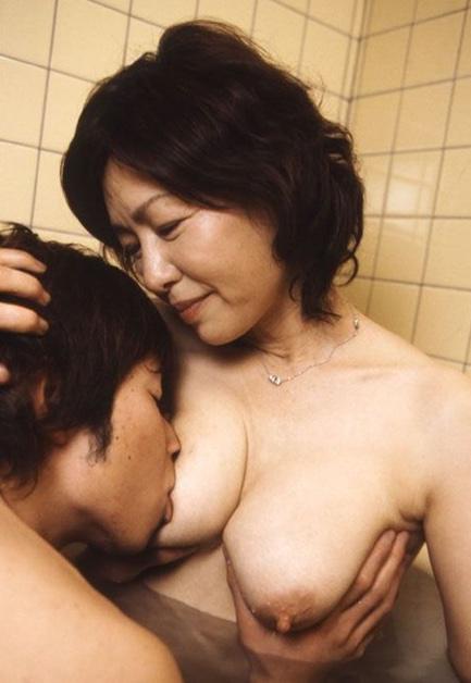 jteqhkl's tweet photo. こうやって癒されたい http://t.co/UM9A8TpMxk